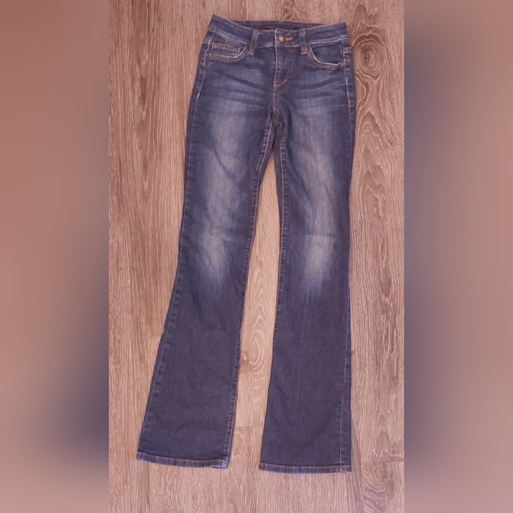Joe's Jeans Curvy Bootcut Midrise Quinn Wash Size 25 Denim Jeans Classic Comfy - Picture 2 of 10